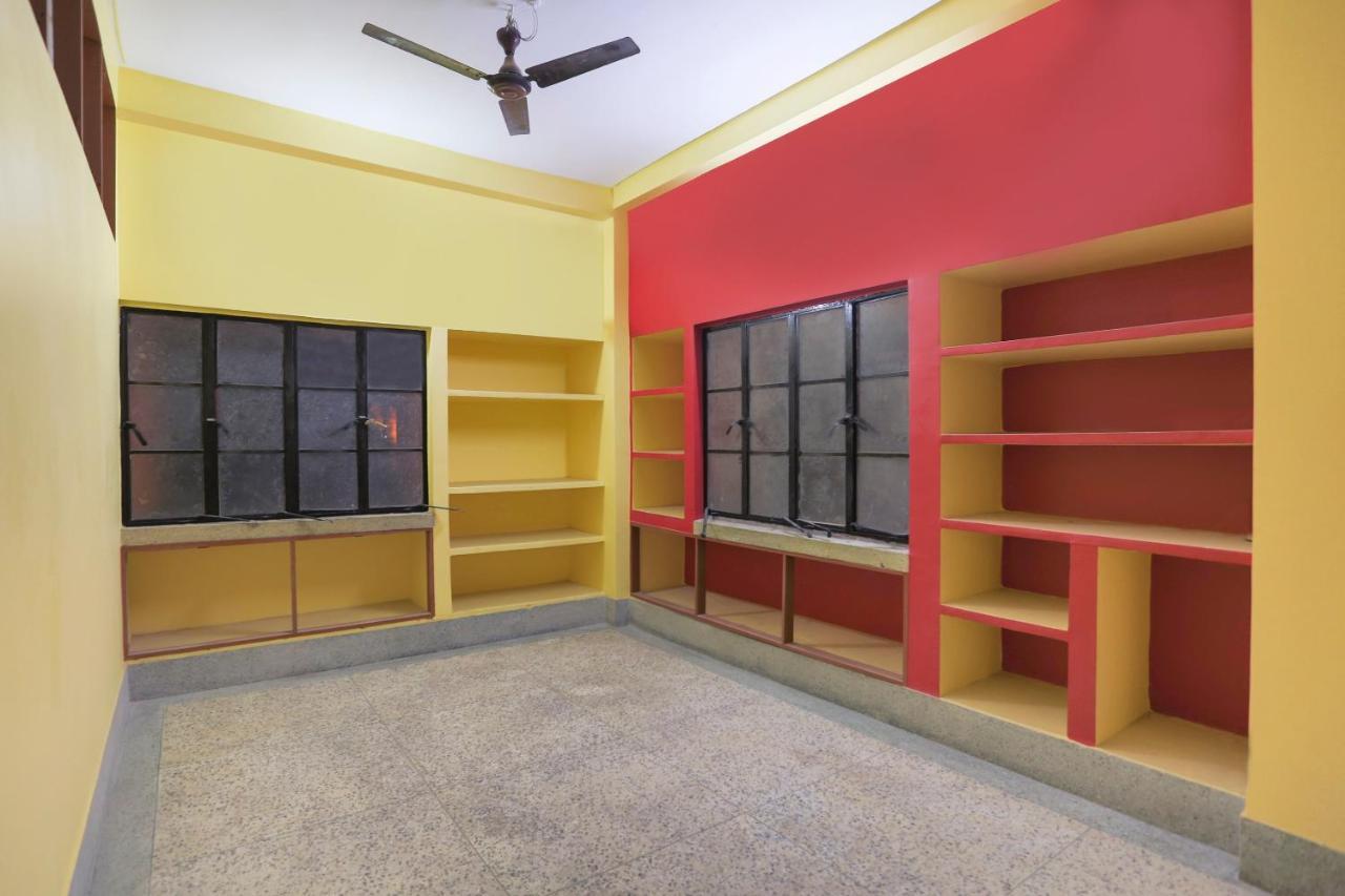 מלון כלכותה Oyo 64740 Sahu Palace מראה חיצוני תמונה