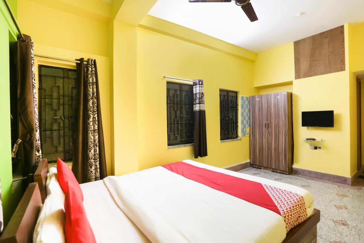 מלון כלכותה Oyo 64740 Sahu Palace מראה חיצוני תמונה