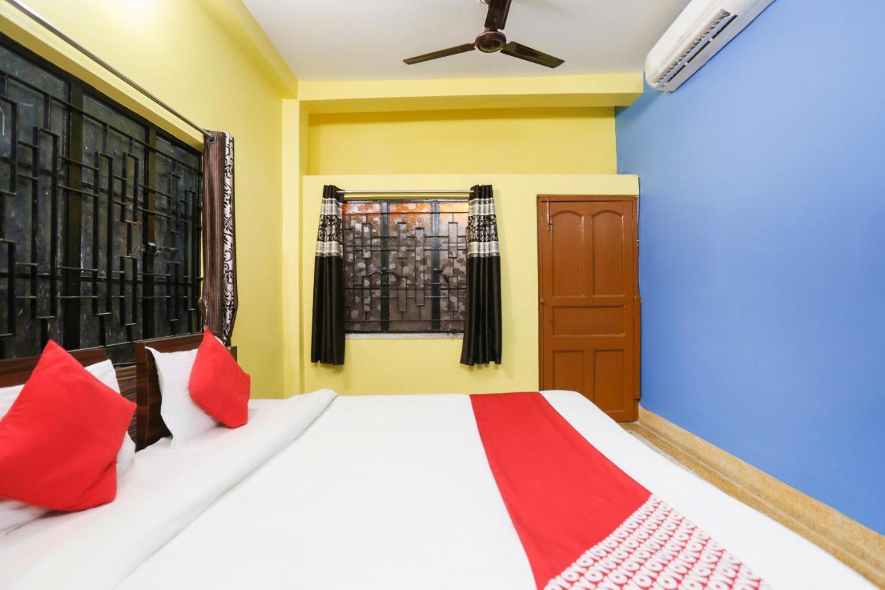 מלון כלכותה Oyo 64740 Sahu Palace מראה חיצוני תמונה