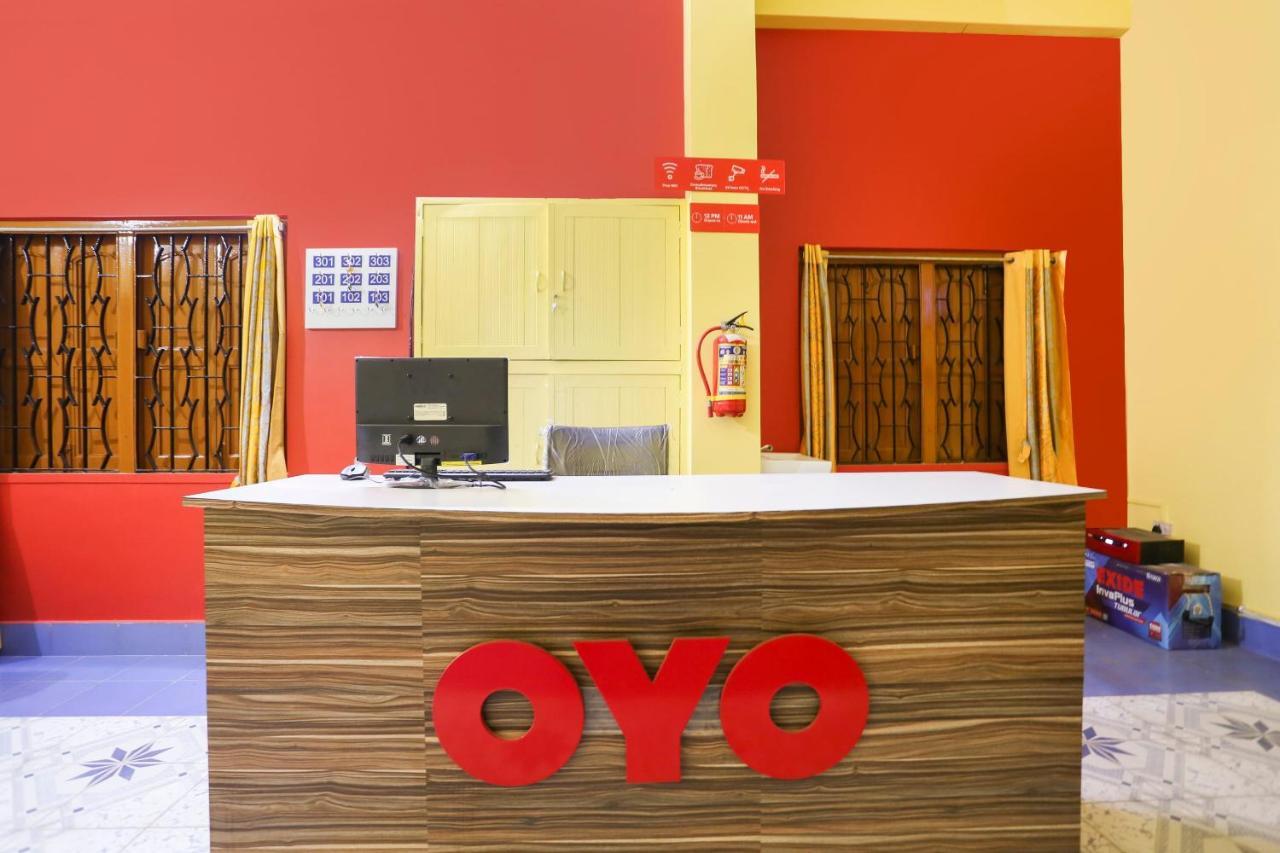 מלון כלכותה Oyo 64740 Sahu Palace מראה חיצוני תמונה