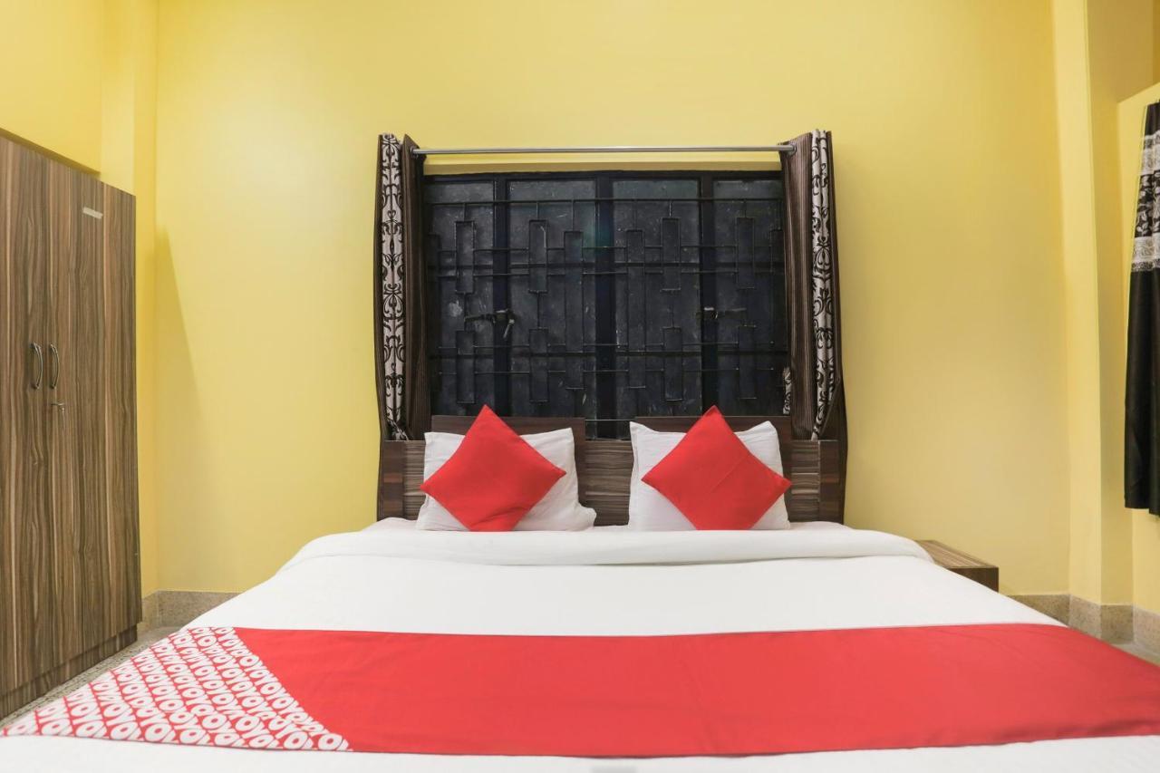 מלון כלכותה Oyo 64740 Sahu Palace מראה חיצוני תמונה